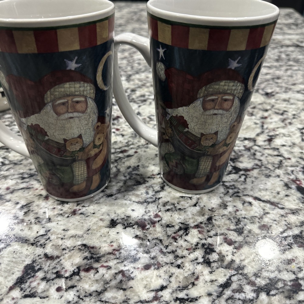 Susan Winget Holiday Latte Mugs ~ Santa Cristmas Set of 2 ~ 6" Mugs
